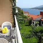 Adria Πανσιόν 3*