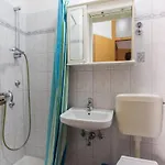Adria Πανσιόν 3*
