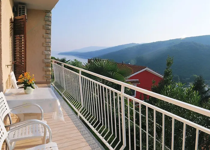 Adria Gostinjska kuća 3*