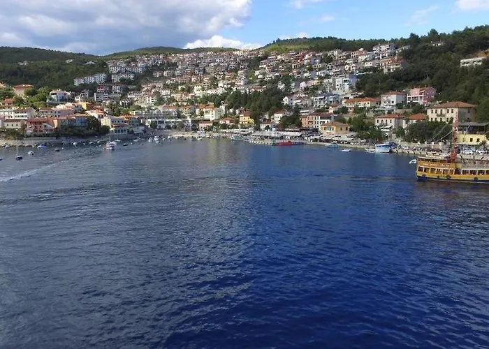 Adria Gostinjska kuća 3*