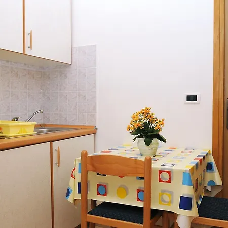 Adria Гостевой дом Рабац